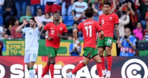 国足与乌兹,别克斯坦,足球队国际,足彩,体彩,彩票,体育彩票,足球彩票,彩票合买,乐发彩票