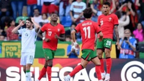 U22国足与乌兹别克斯坦U22足球队国际邀请赛握手言和